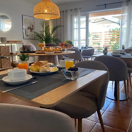 Hotel Residencial Dora-3